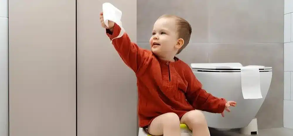 infante aprendiendo ir bano solo min